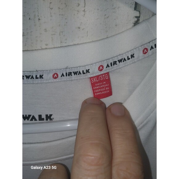 Airwalk 3XL Men's  Long Sleeve White Tee - Picture 3 of 7